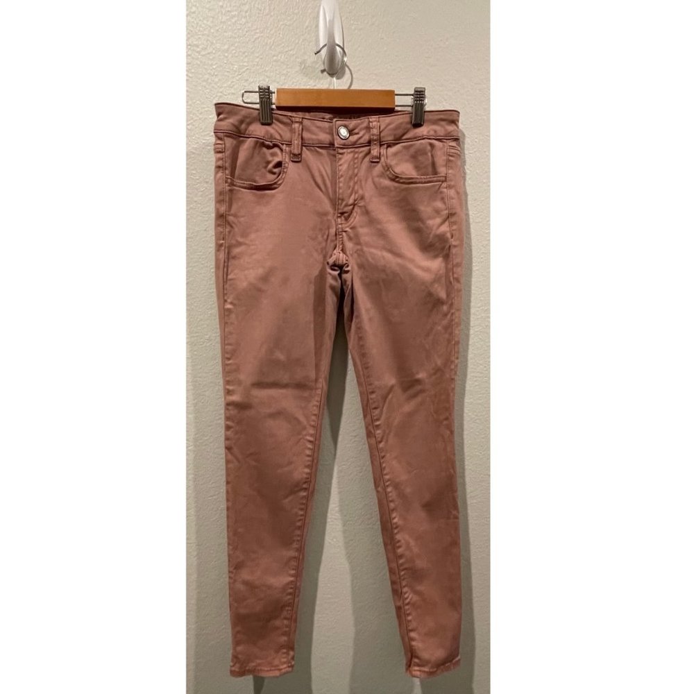 AMERICAN EAGLE Pink Super Stretch Jegging